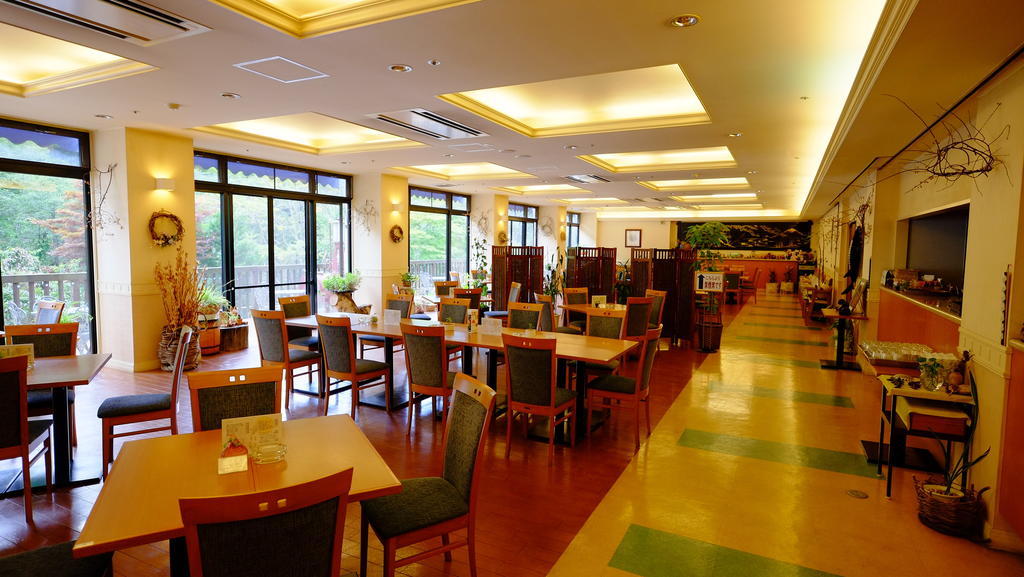 Okuhida Garden Hotel Yakedake Такаяма Екстериор снимка